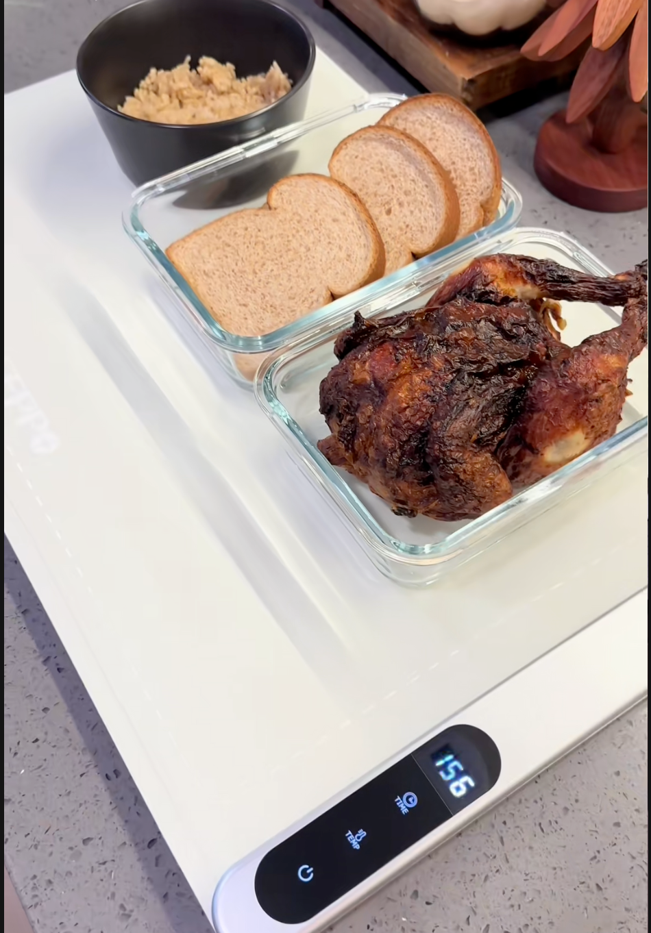 Foldable Food Warming Tray – Flexible Silicone Mat